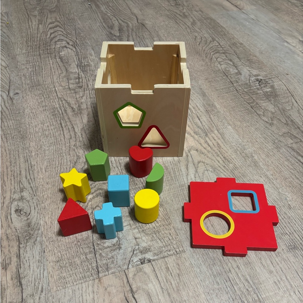Colorful Shape Sorting Cube Toy